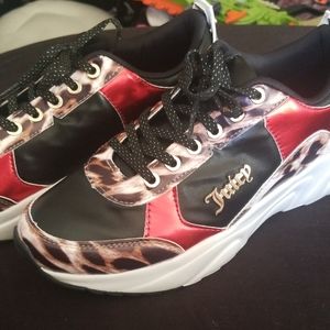 Juicy couture tennis shoes